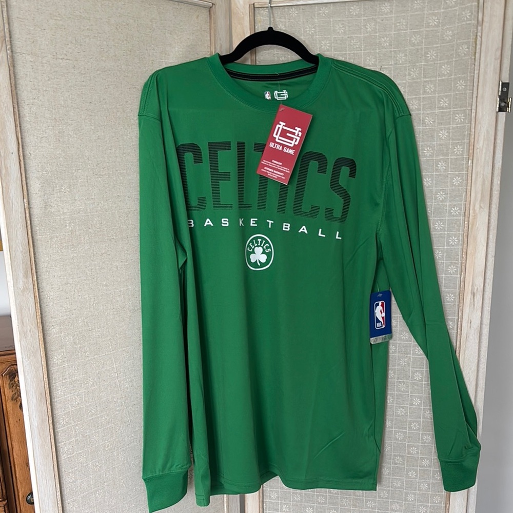 NBA Celtics Green Long Sleeve Tee